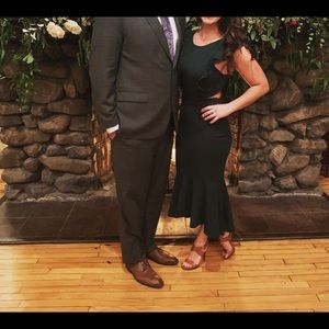 Selfie Leslie midi dress in forest green worn once